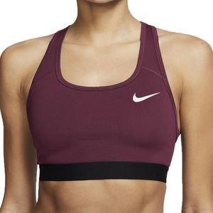 Nike Women's Pro Swoosh Medium-Support Sports Bra